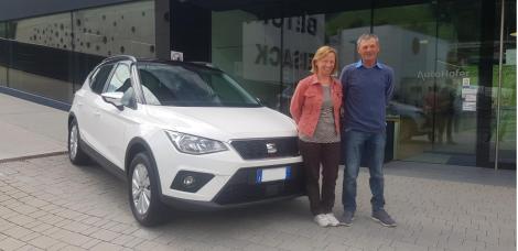 seat-arona-fz030ej-josef-und-helene