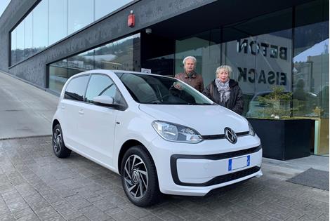 vw-up-gf691ny-moscato