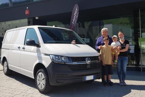 vw-transporter-t6-1-business-gf226ym-hubert